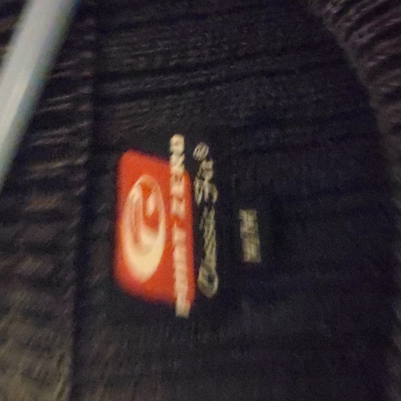 Point Zero sweater - Picture 2 of 2